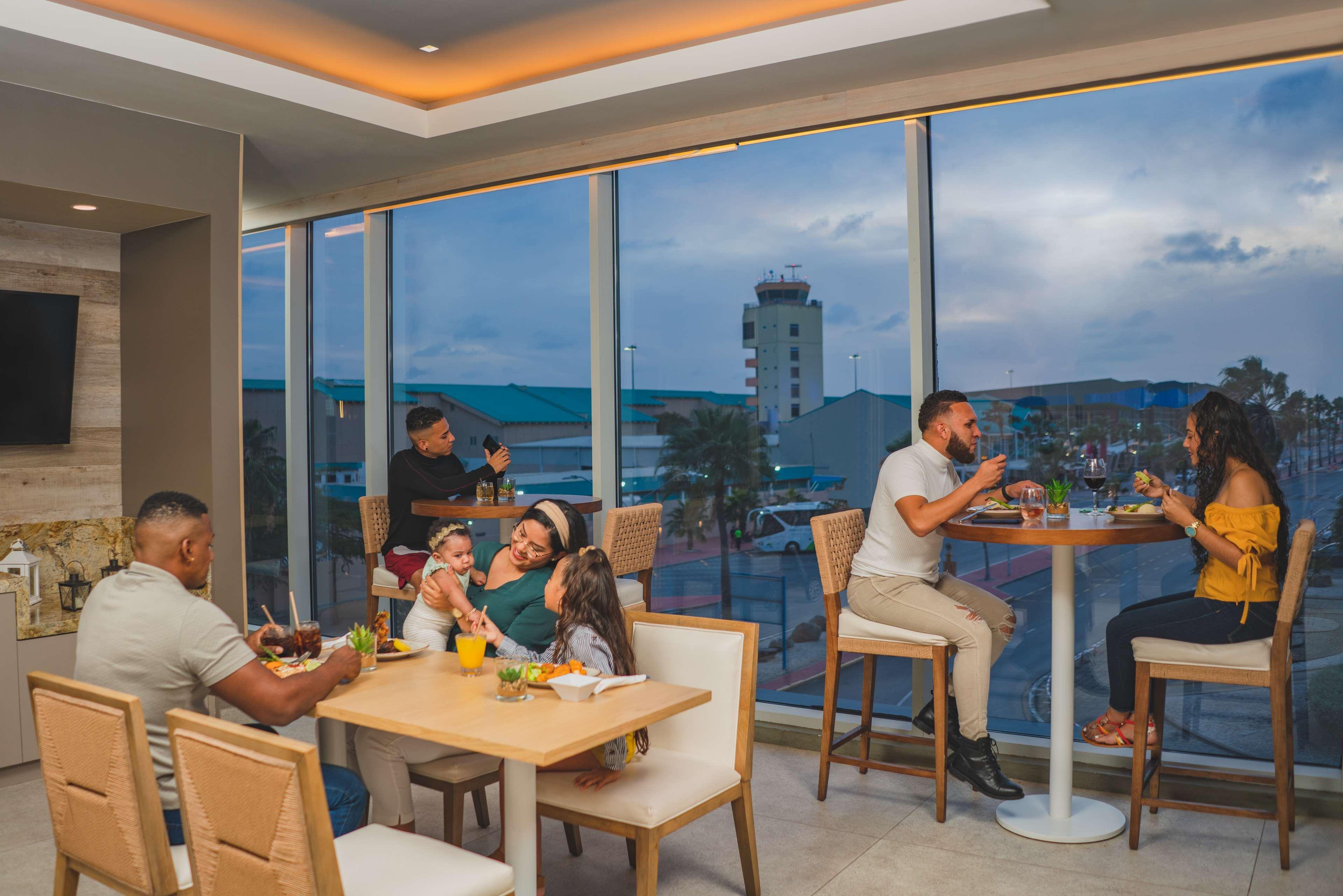 Hyatt Place Aruba Airport Oranjestad Exteriör bild